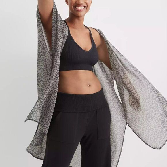 Aerie Chiffon Leopard Cape // One Size fits most // New without tags // leopard - Picture 2 of 6